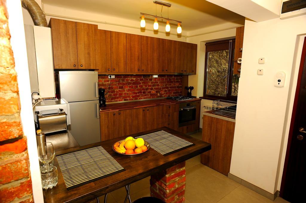 Apartament Downtown คลูจ-นาโปกา ภายนอก รูปภาพ